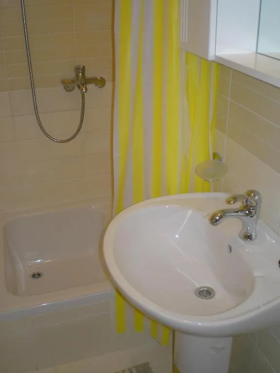 Apartments Luka Mali Losinj