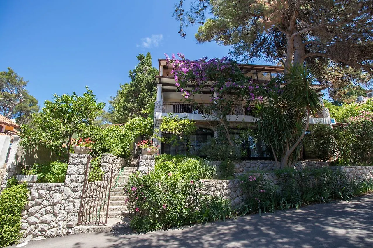 Apartments Luka Mali Losinj