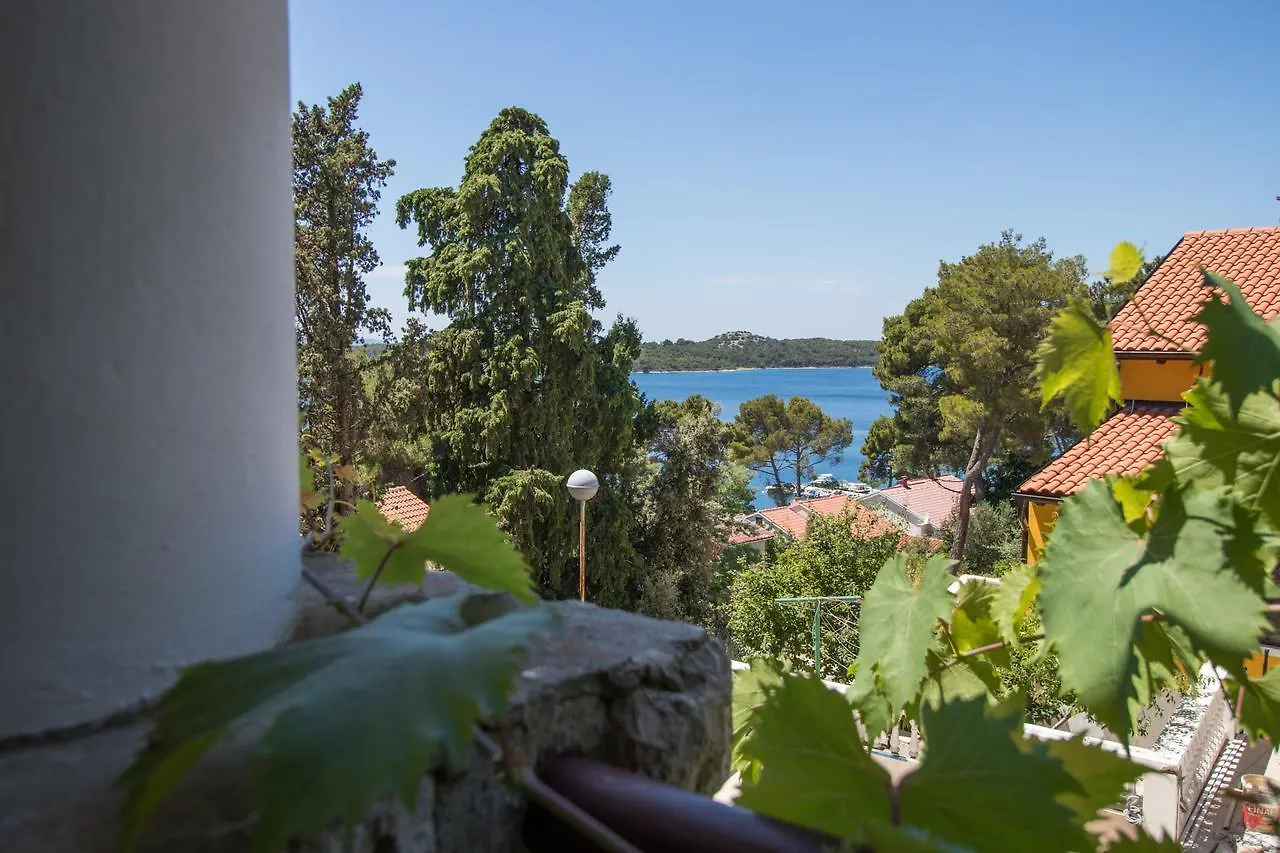 Apartments Luka Mali Losinj