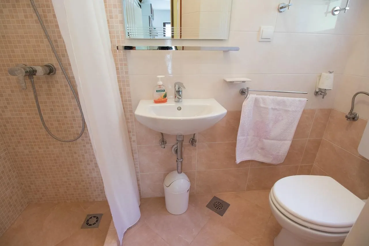 Apartments Luka Mali Losinj